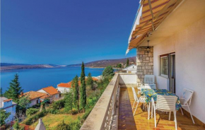 Two-Bedroom Apartment Jadranovo with Sea View 02